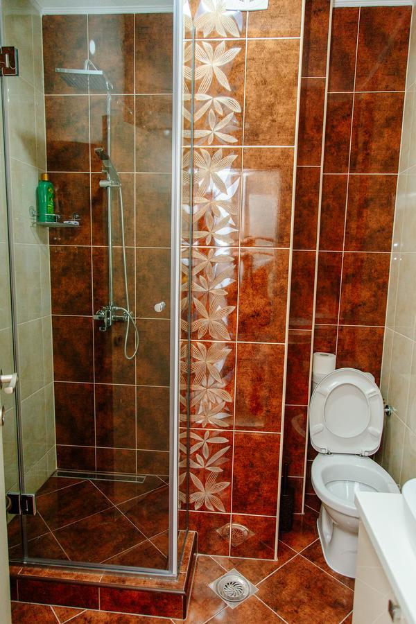 Apartmani Mozaici ริซาน ภายนอก รูปภาพ