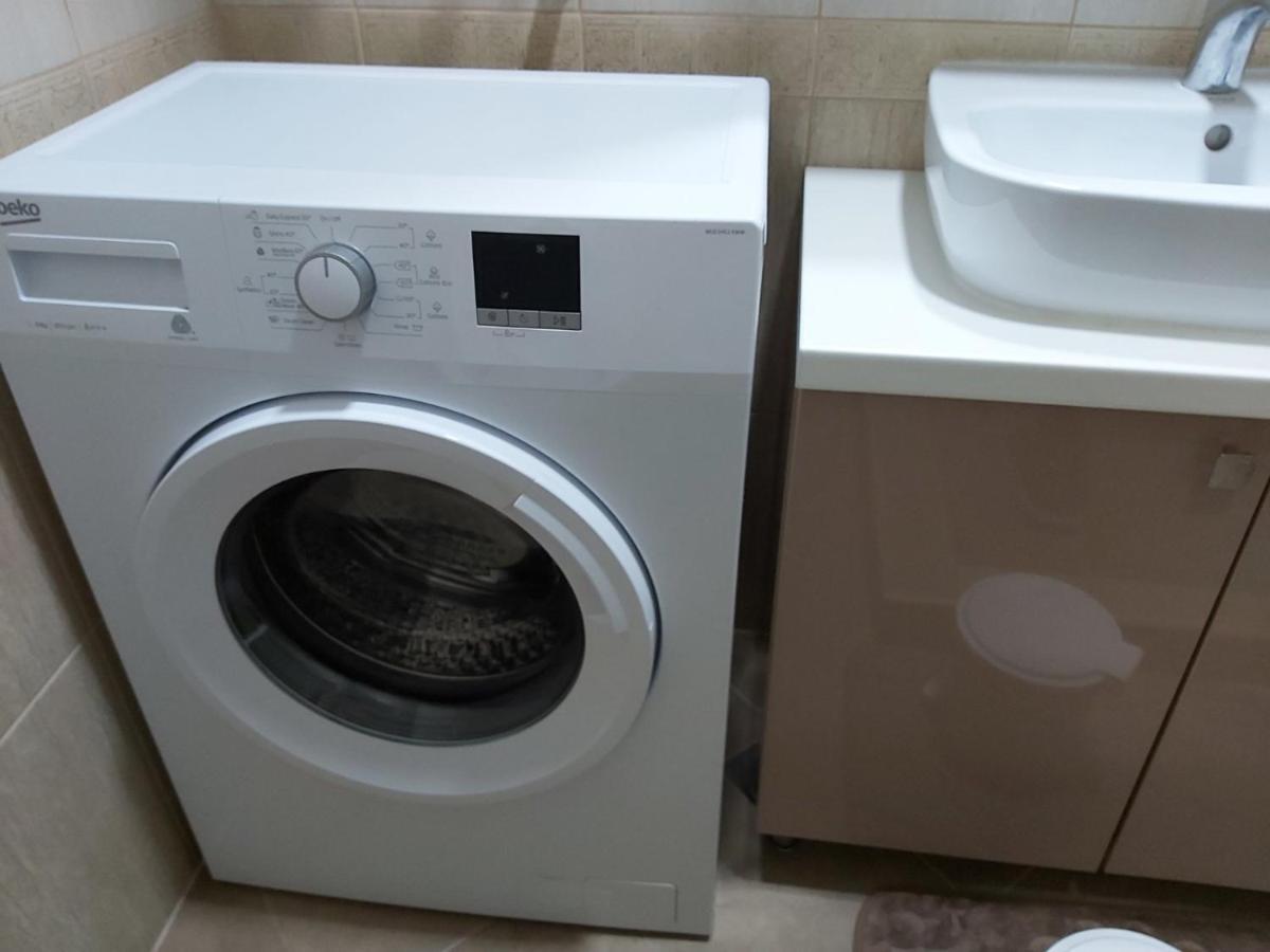 Apartmani Mozaici ริซาน ภายนอก รูปภาพ